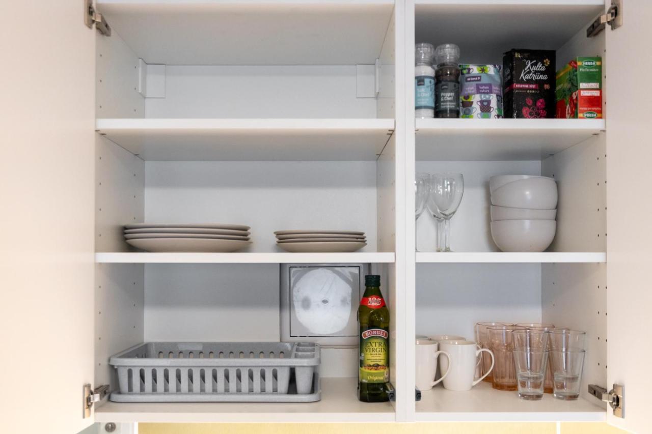 Charming 1Br In Superb Location, Free Parking & Wi-Fi Lägenhet Tallinn Exteriör bild